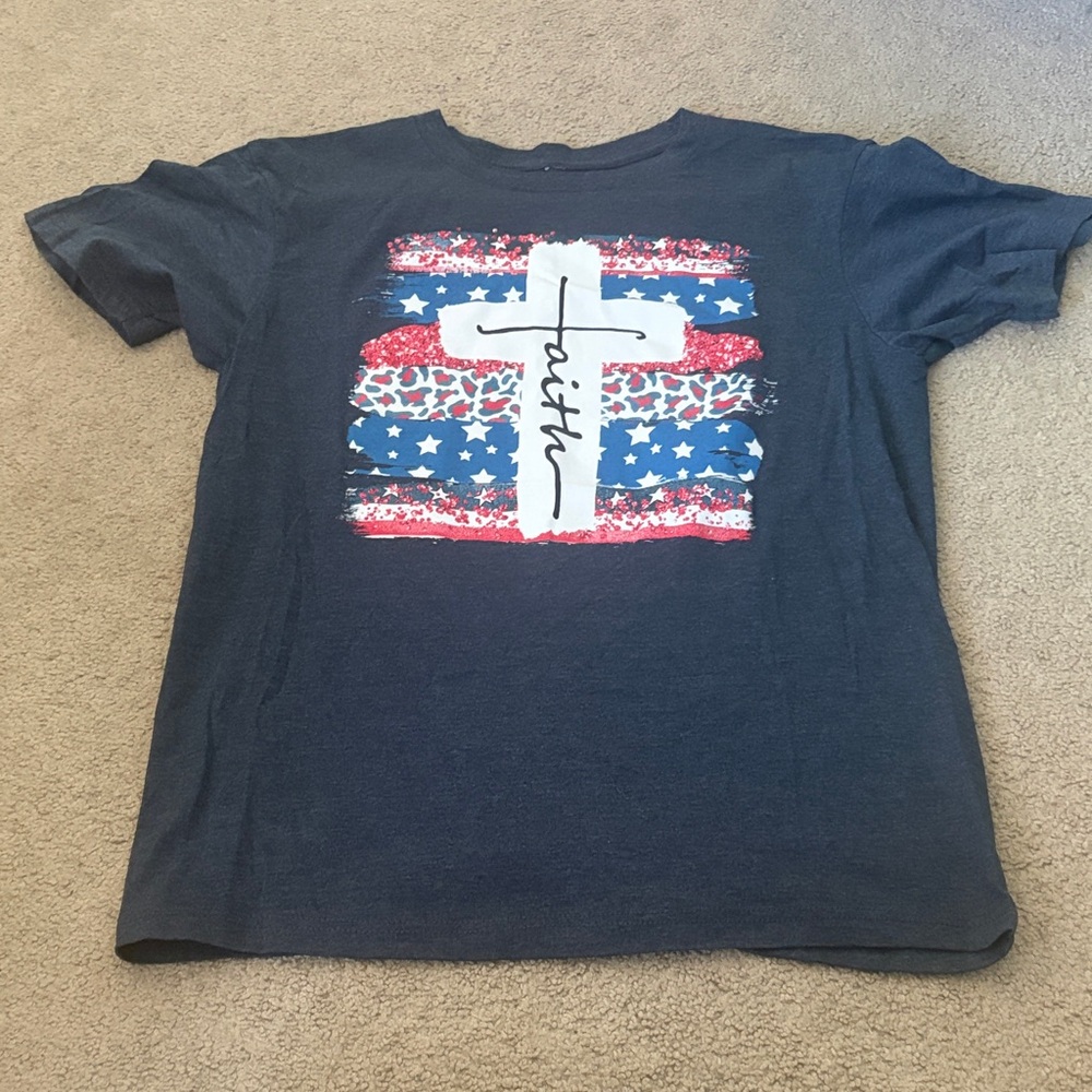 Love in Faith tee